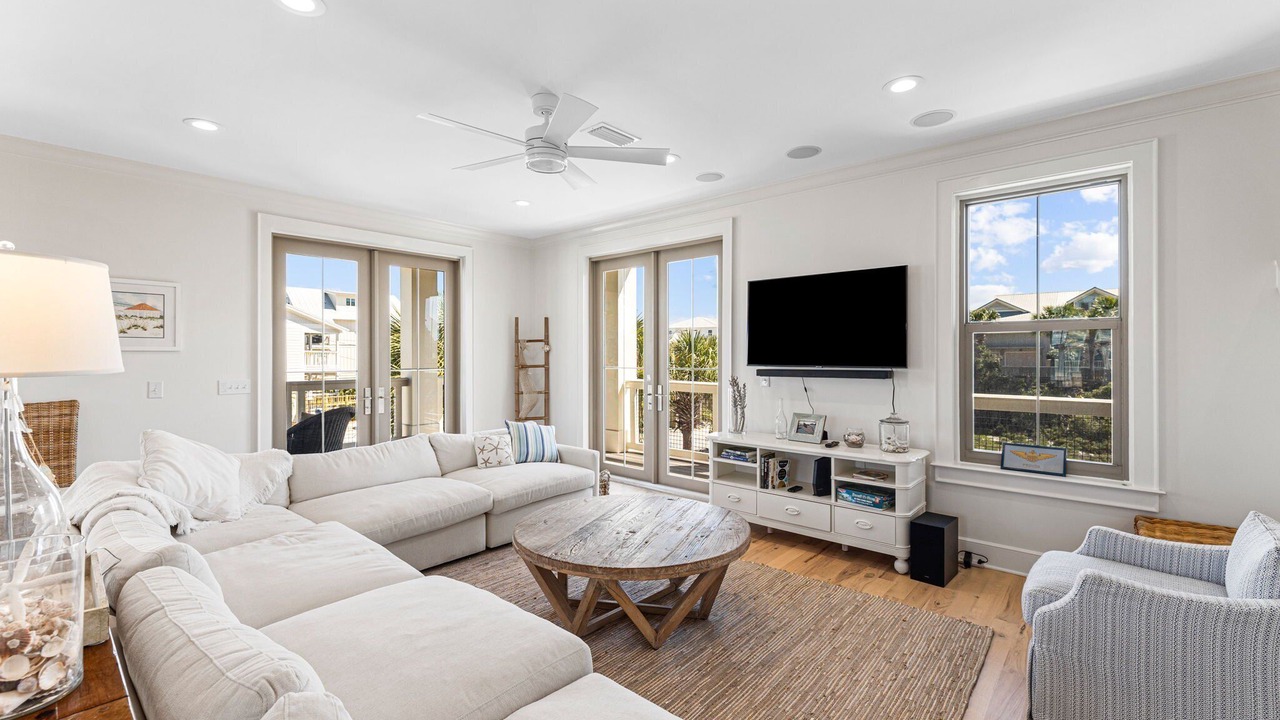 Photo of Livingroom in Grayton Beach