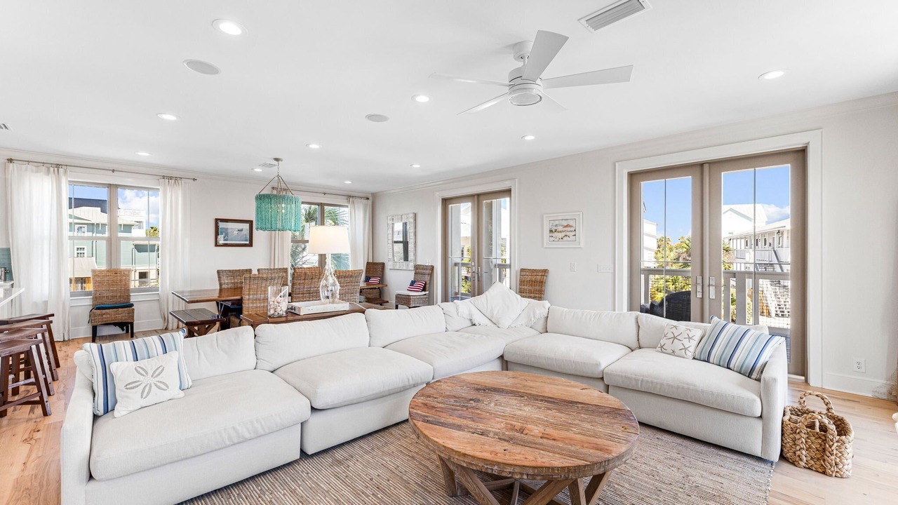 Photo of Livingroom in Grayton Beach