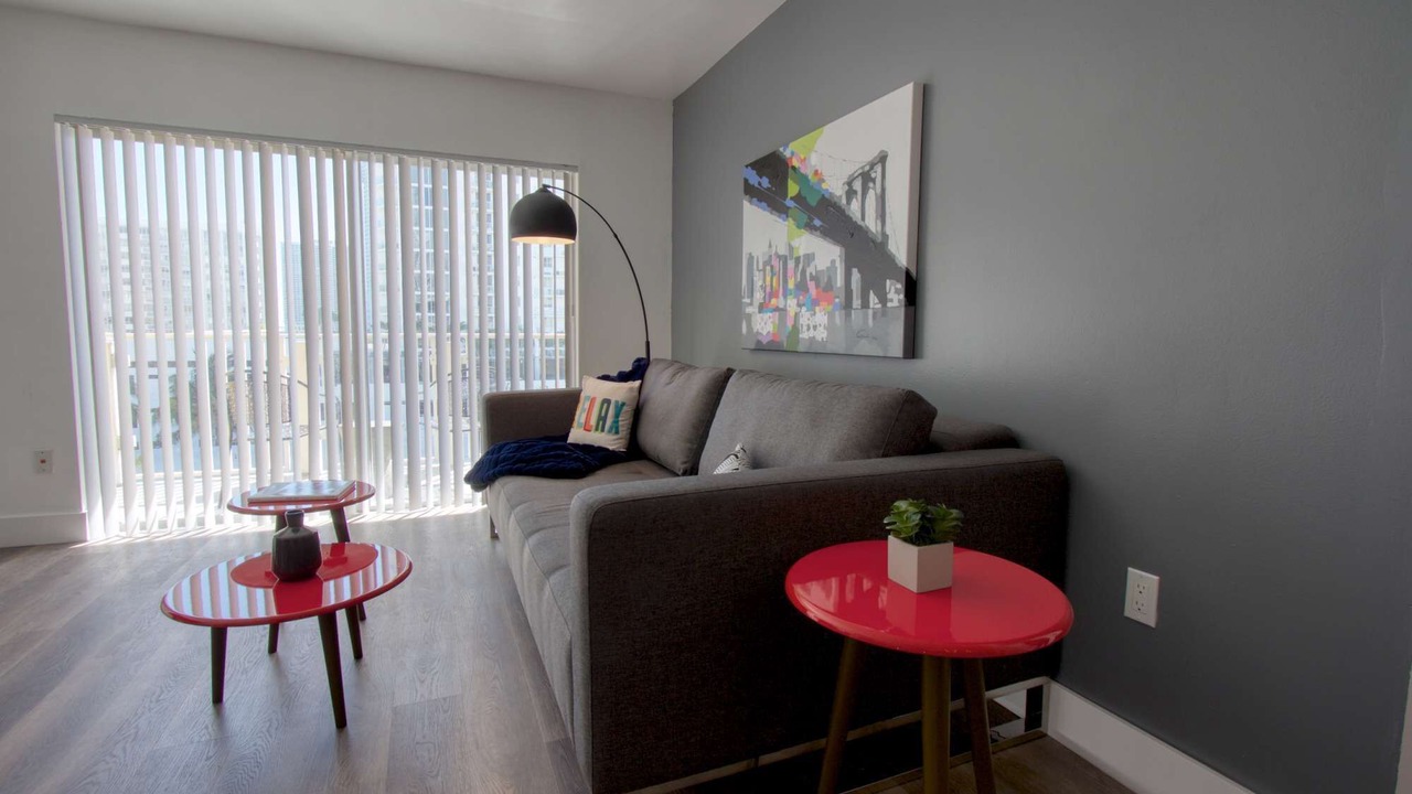 Photo of Livingroom in Midtown