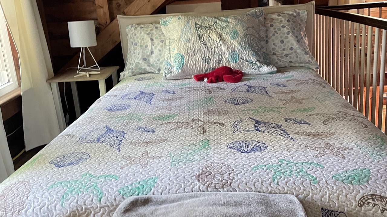 Photo of Bedroom in Cedar Bushes