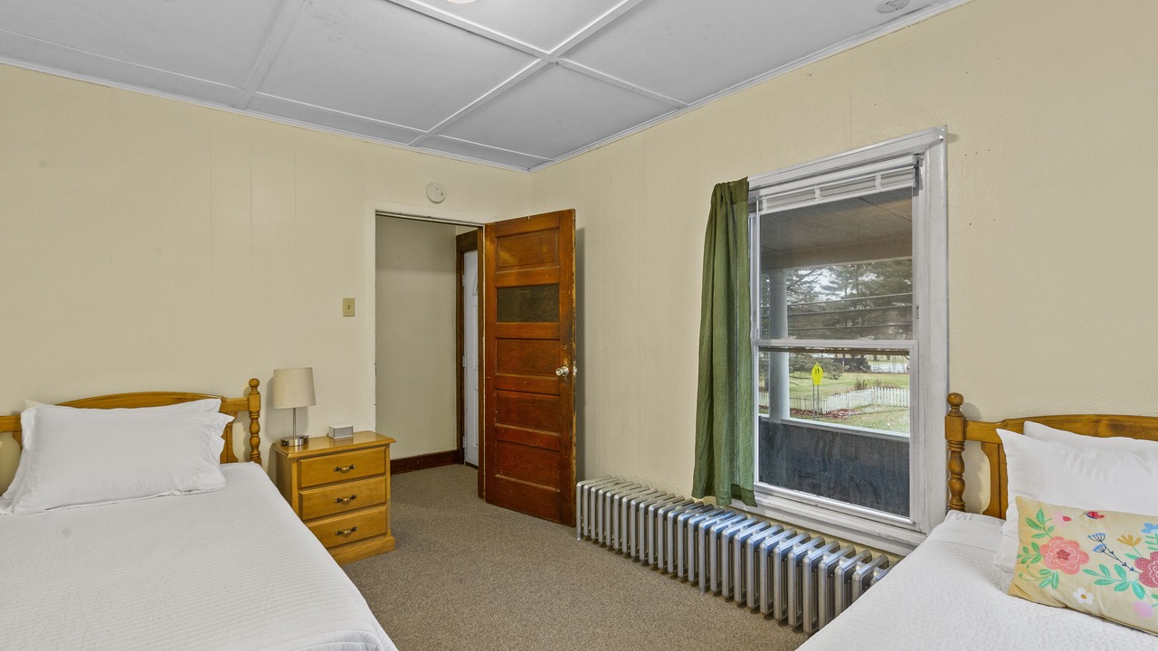 Photo of Bedroom in Nassau