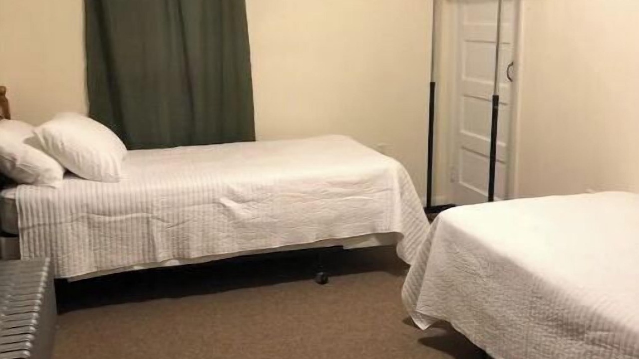 Photo of Bedroom in Nassau