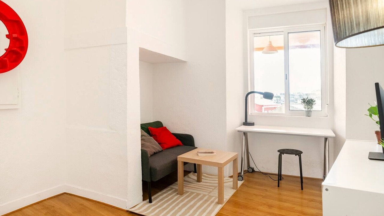 Photo of Livingroom in Linda-a-Velha