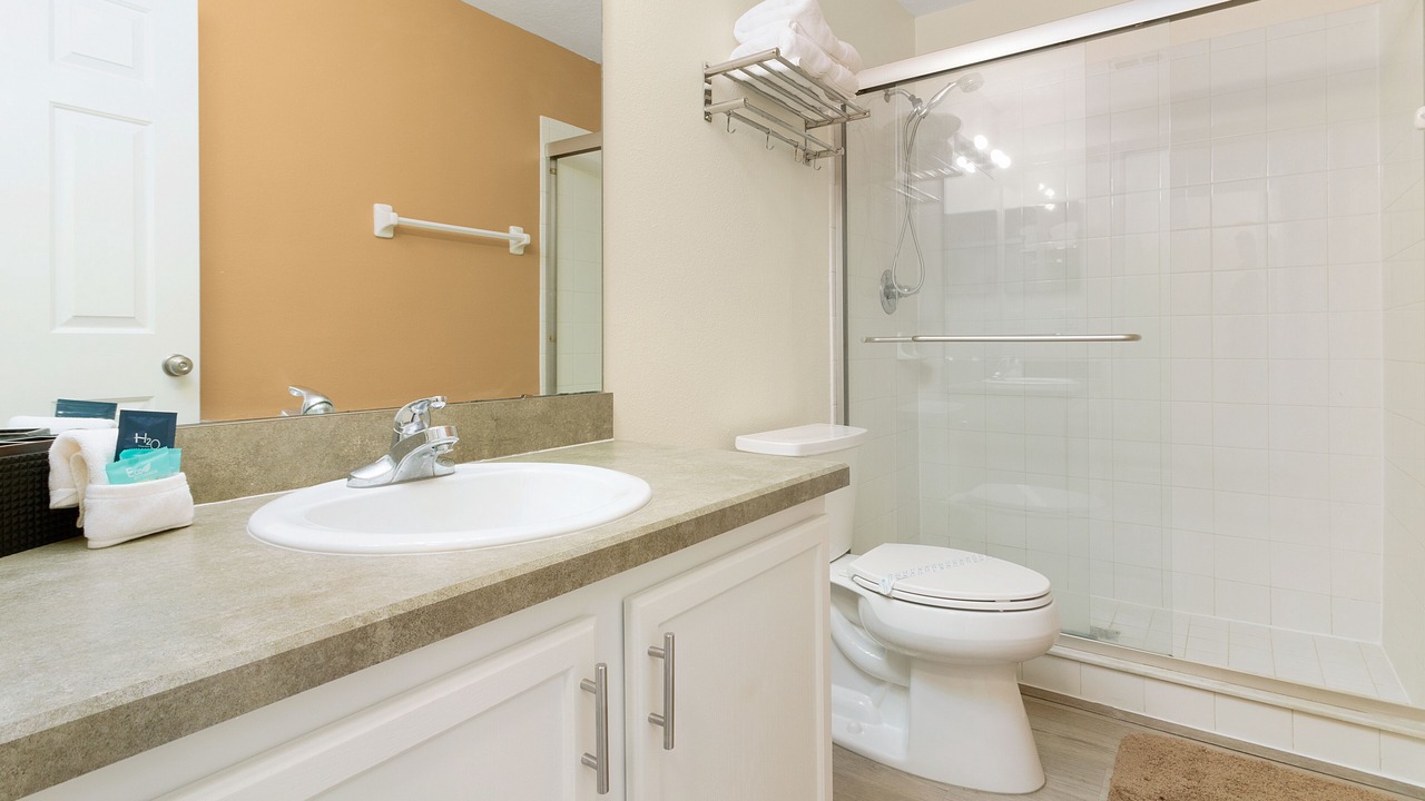 Photo of Bathroom in Thousand Oaks
