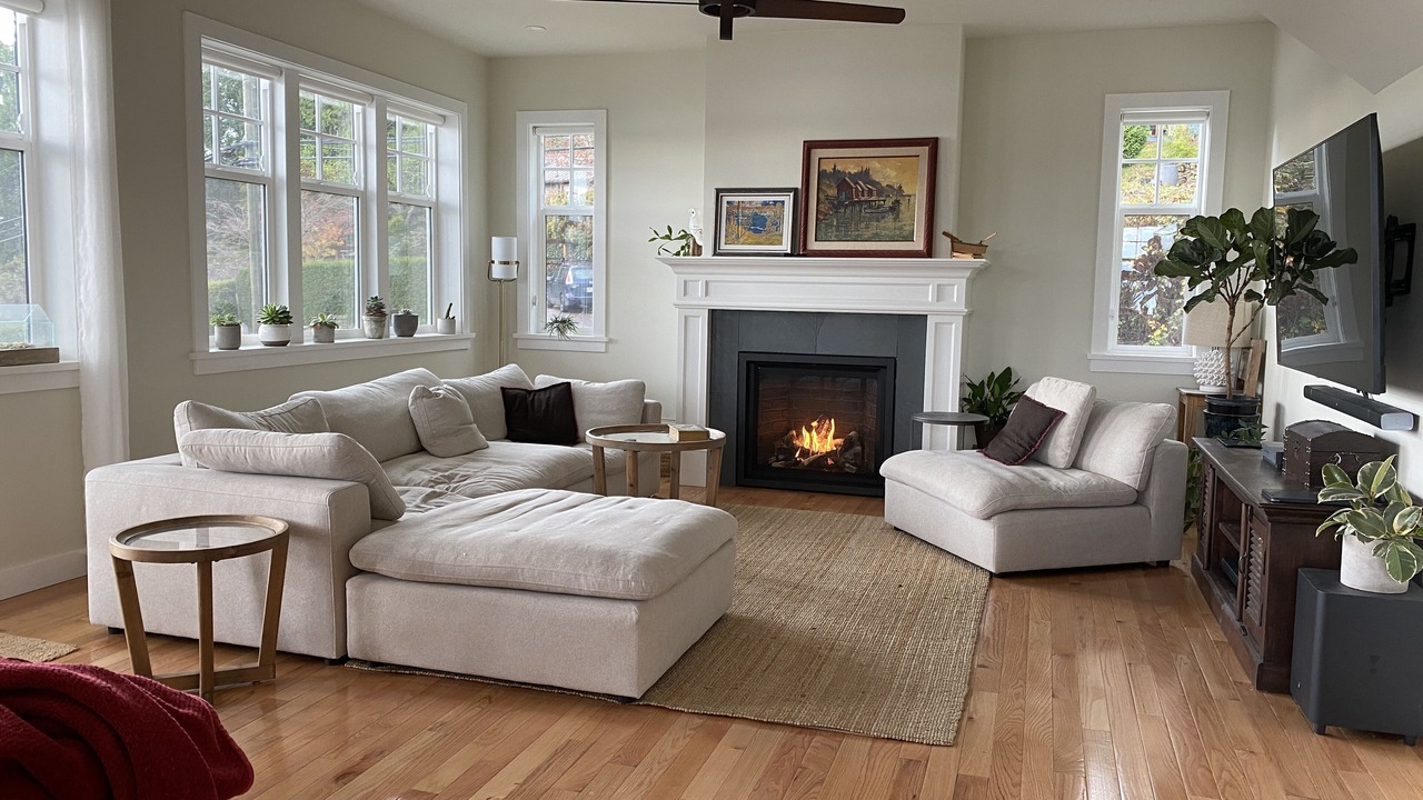 Photo of Livingroom in Granthams Landing