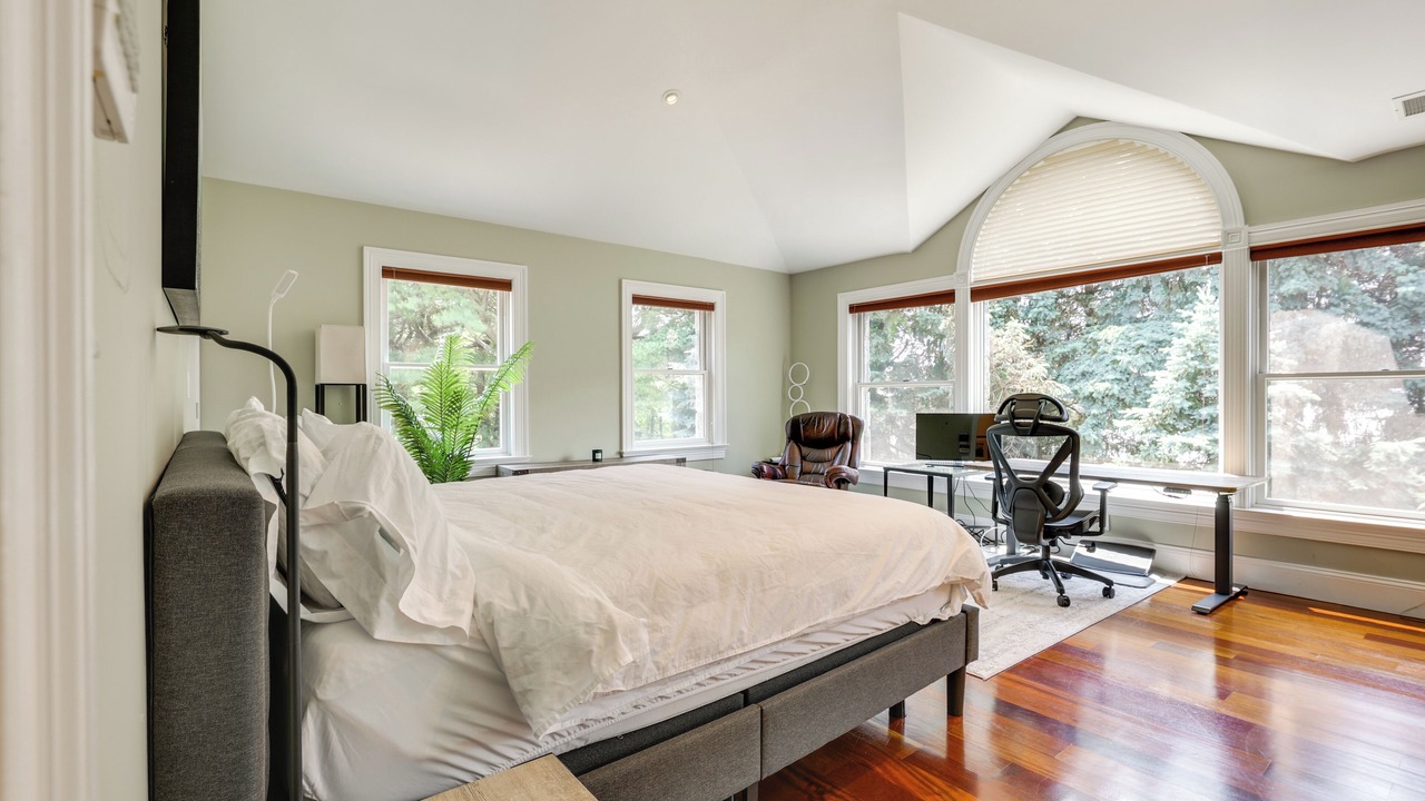 Photo of Bedroom in Briarcliff Manor