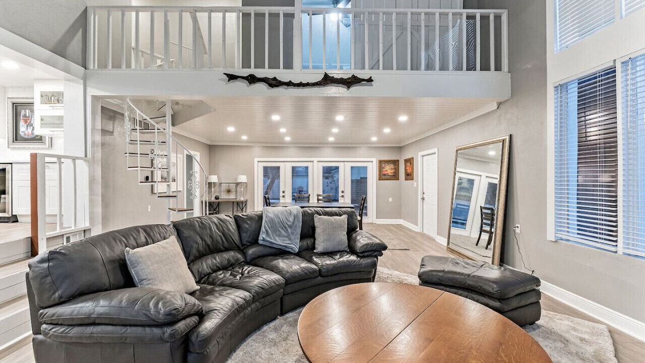 Photo of Livingroom in Merritt Island