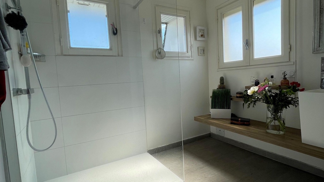 Photo of Bathroom in Saint-Brieuc