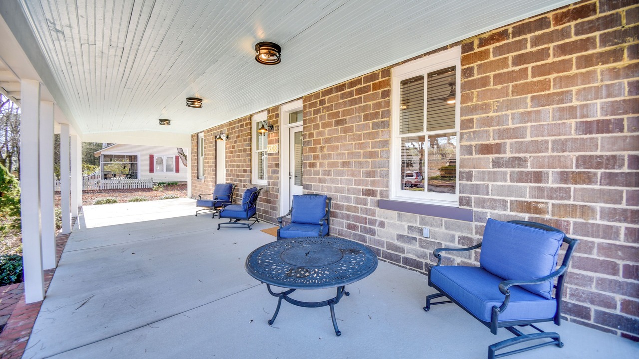 Photo of Patio Balcony in Zanoni