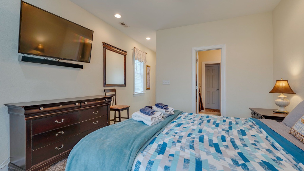 Photo of Bedroom in Buckroe Beach