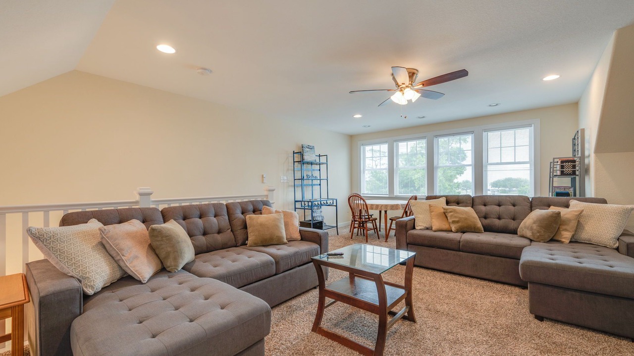 Photo of Livingroom in Buckroe Beach