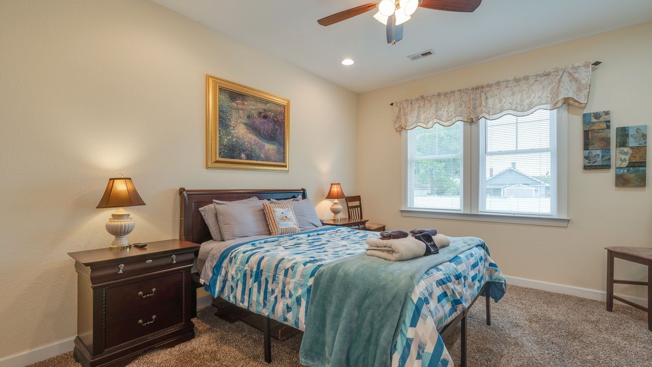 Photo of Bedroom in Buckroe Beach