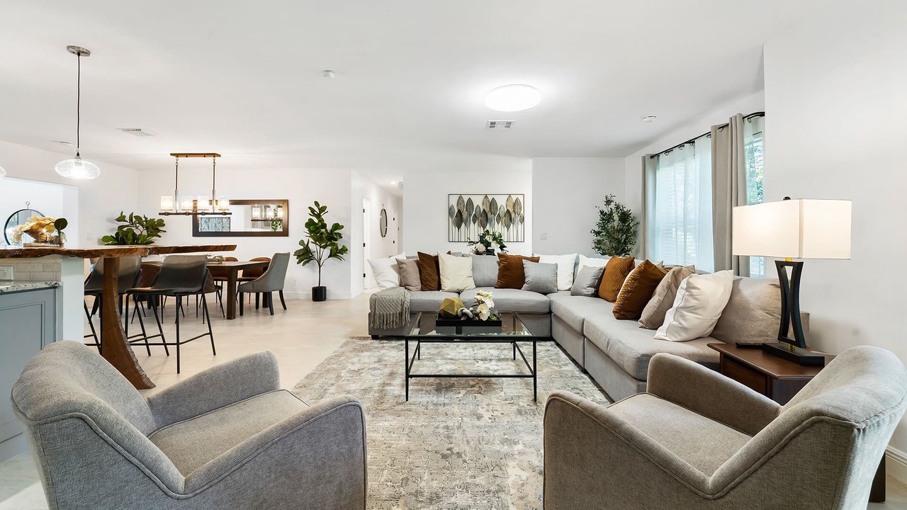 Photo of Livingroom in Davie