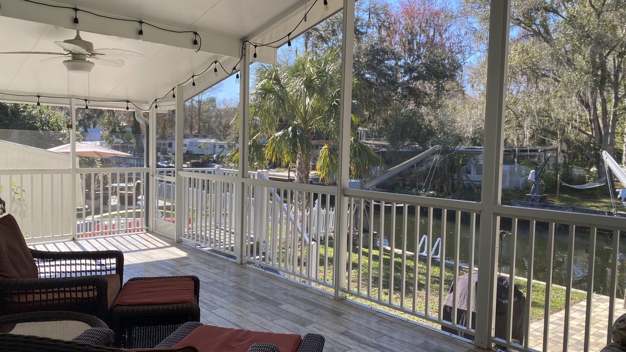 Photo of Outdoor in Weeki Wachee Gardens
