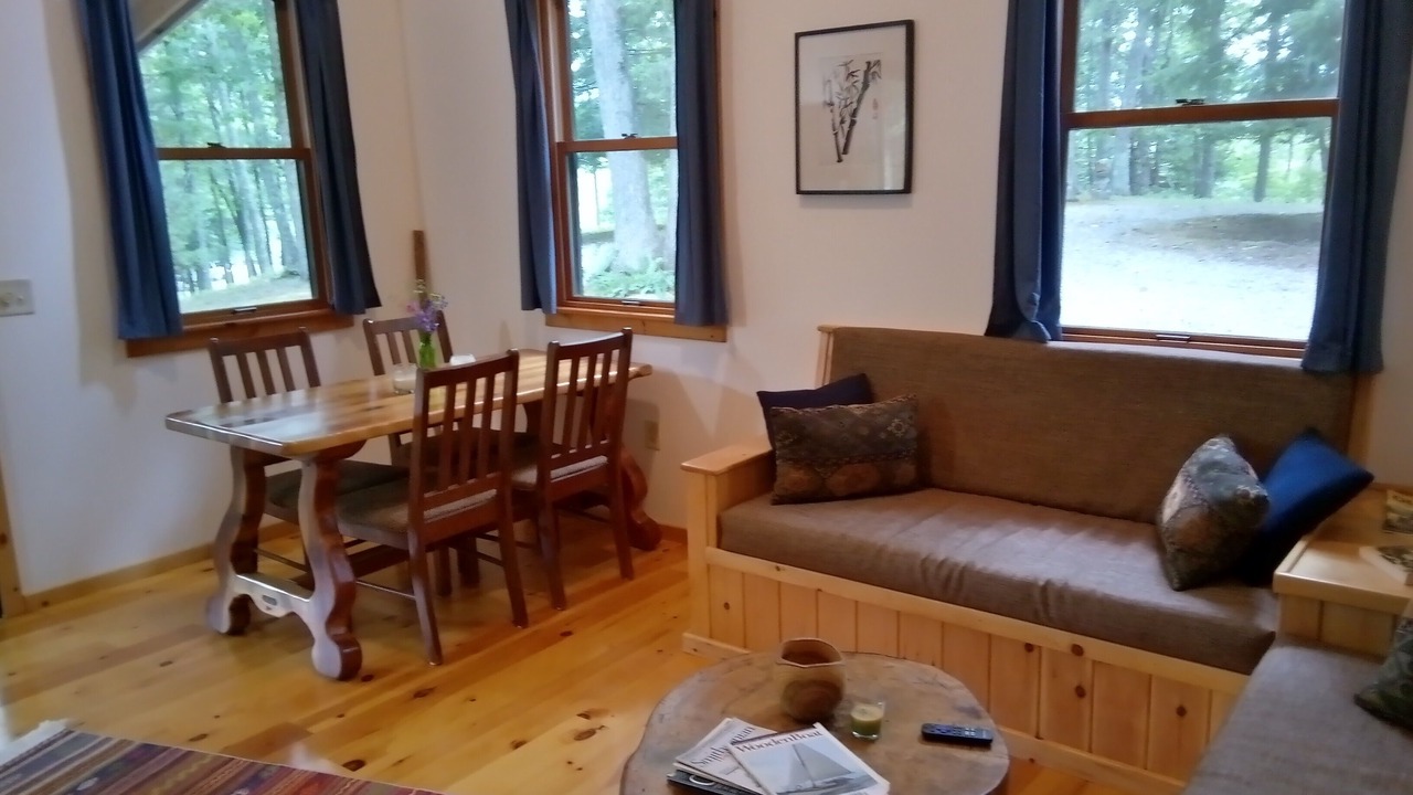 Photo of Livingroom in Wytheville