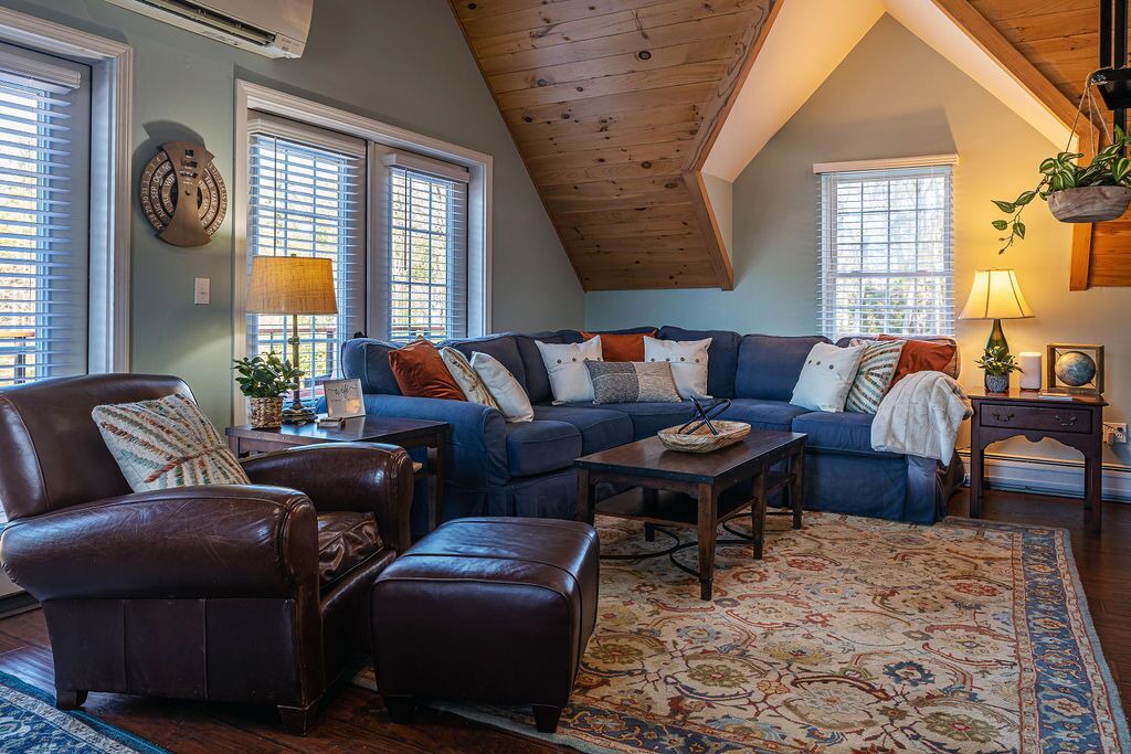 Photo of Livingroom in Jaffrey
