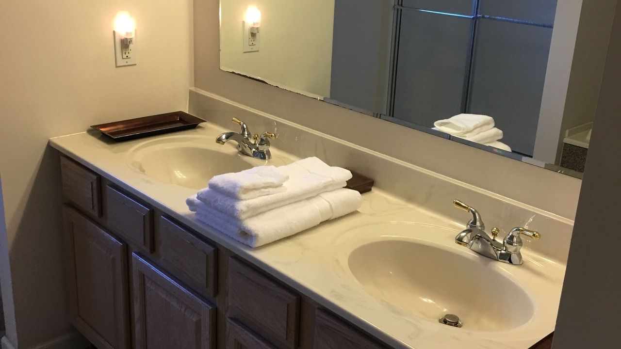 Photo of Bathroom in Norfolk - Virginia Beach