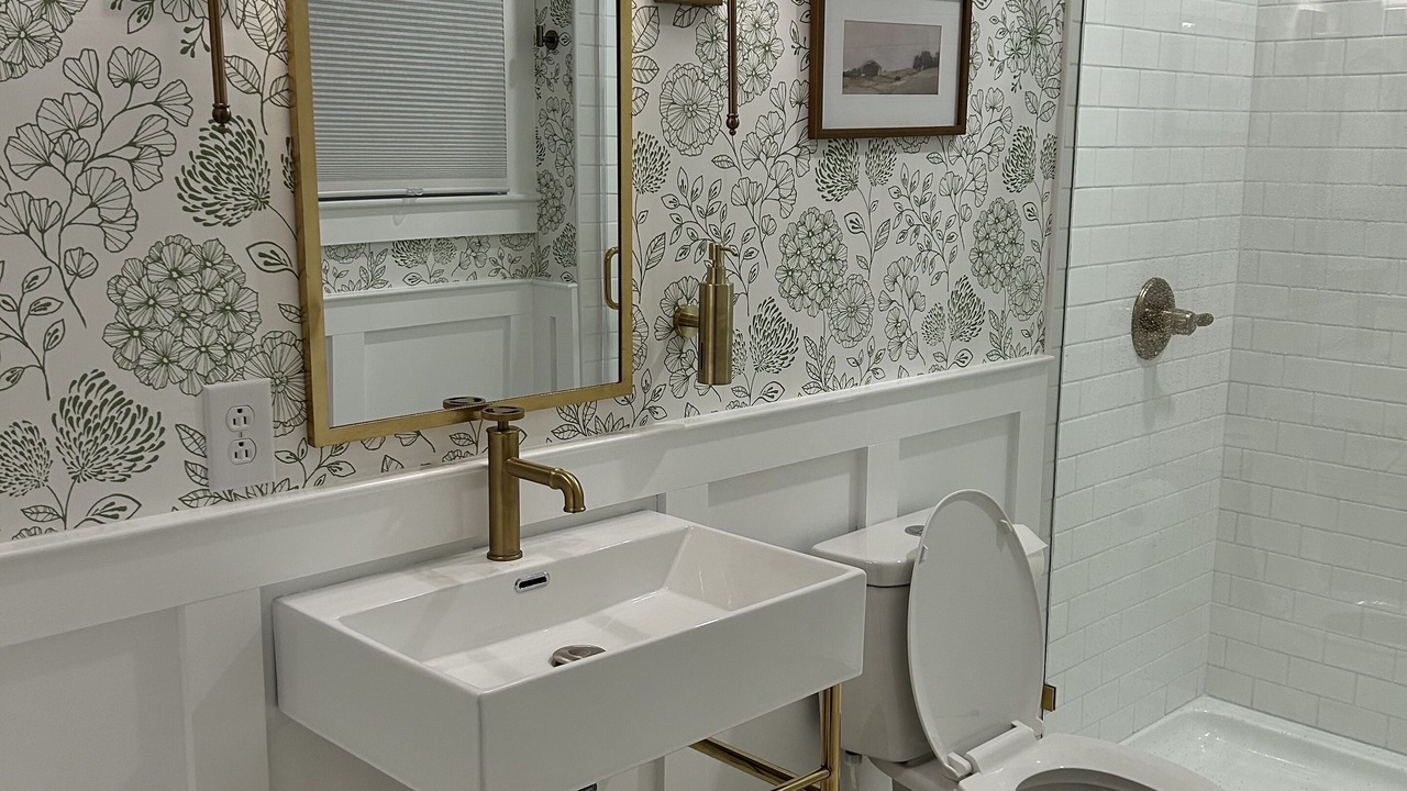 Photo of Bathroom in Pikeville