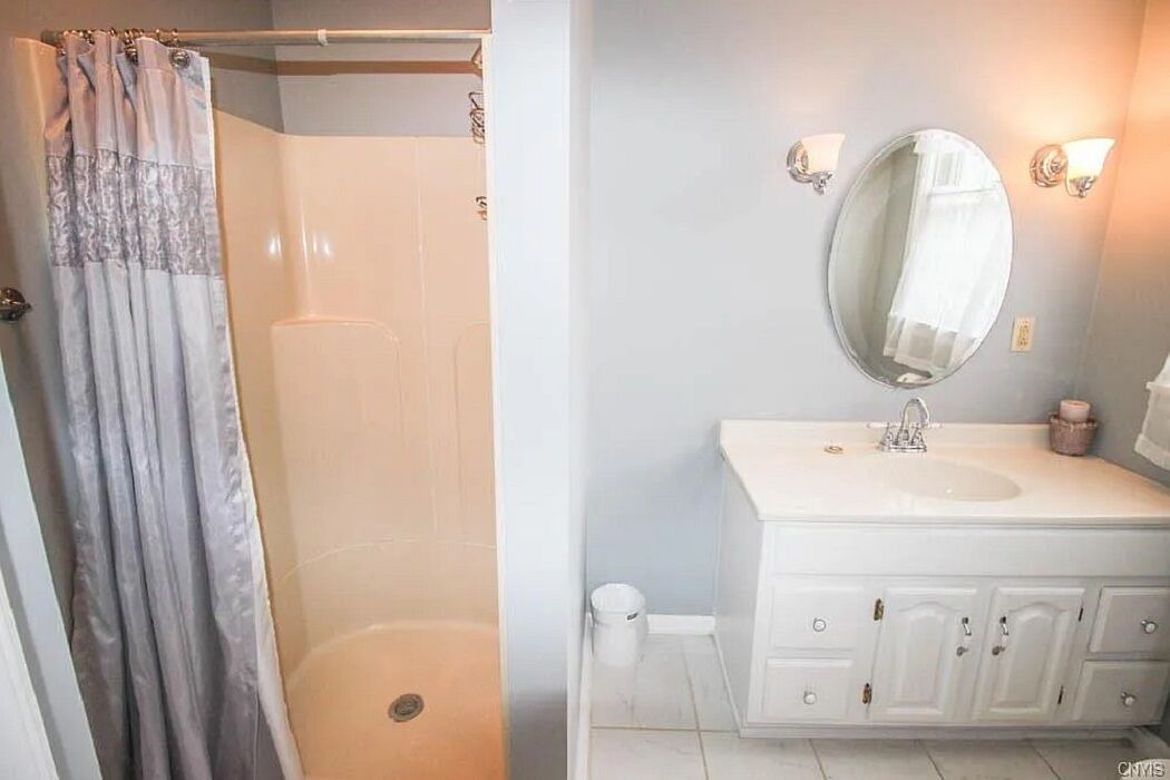 Photo of Bathroom in Melrose Park