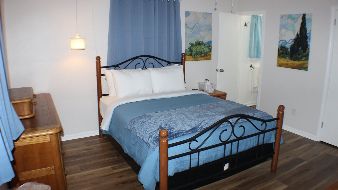 Photo of Bedroom in Norfolk - Virginia Beach
