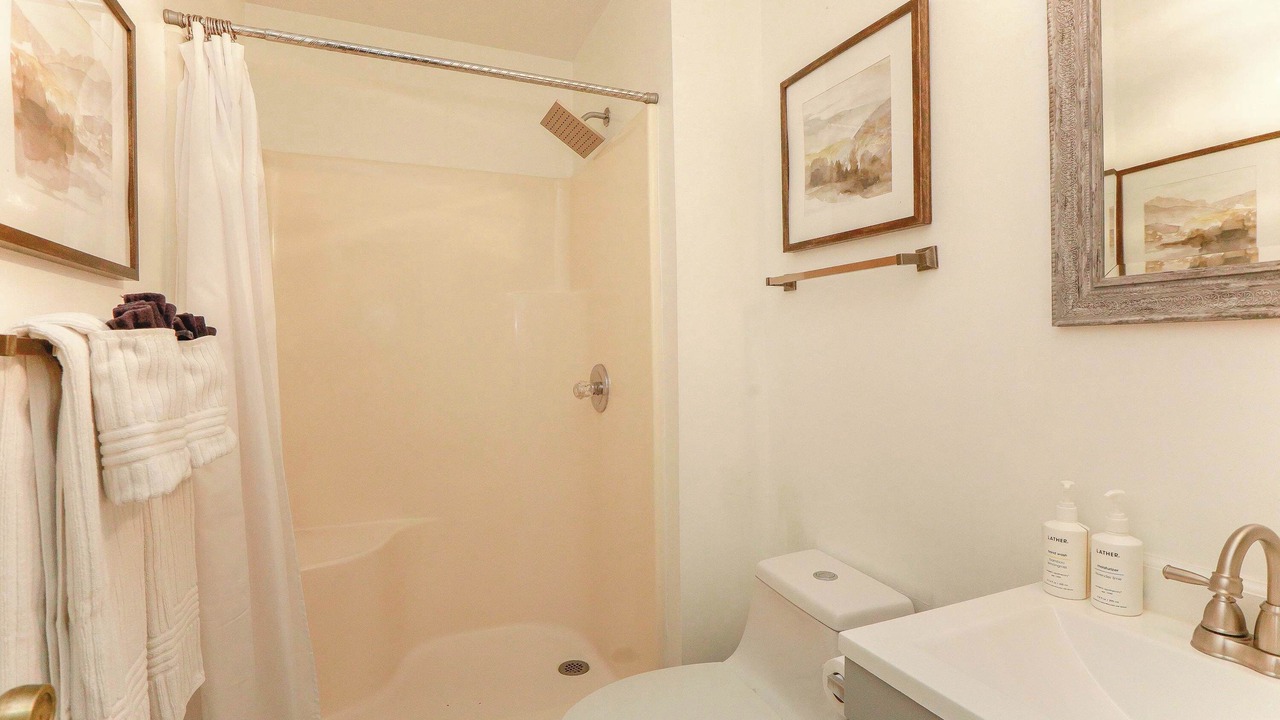 Photo of Bathroom in North Newport News