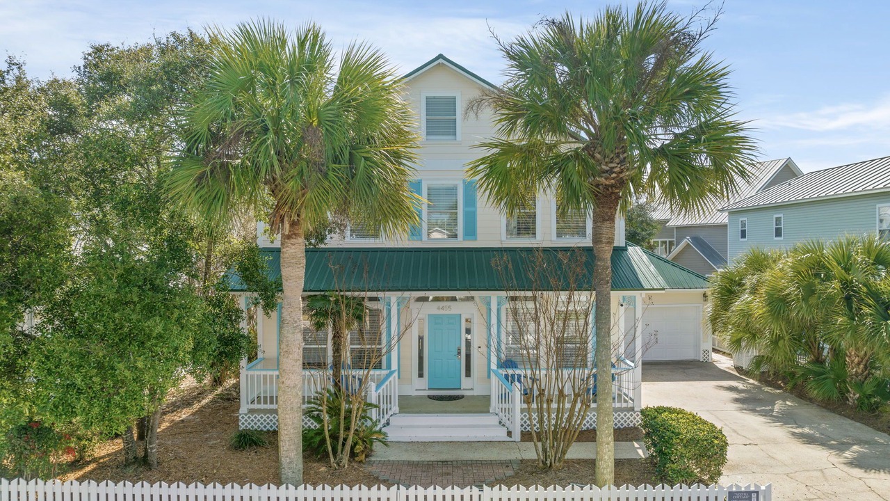 Photo of Outdoor in Crystal Shores