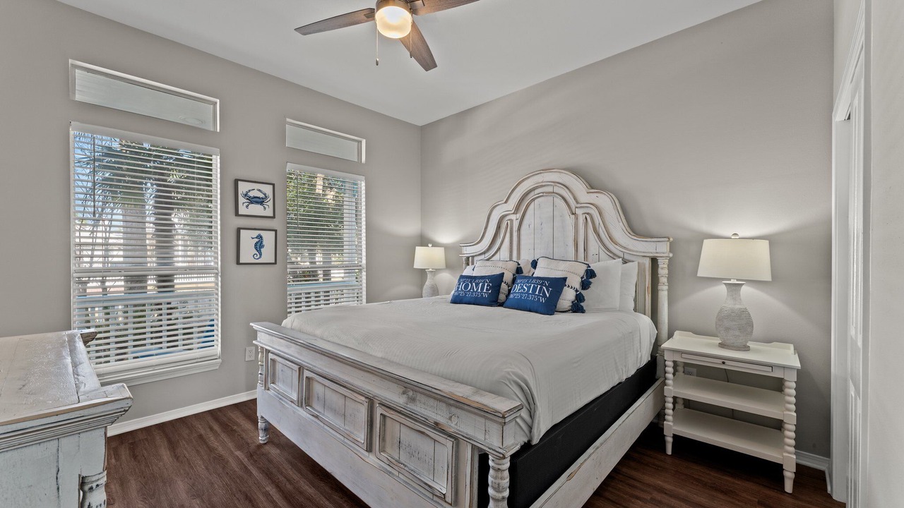 Photo of Bedroom in Crystal Shores