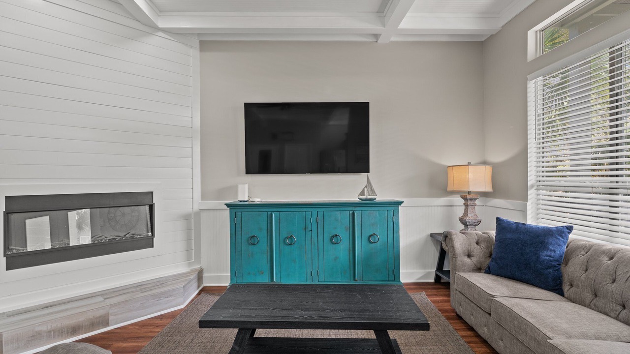 Photo of Livingroom in Crystal Shores
