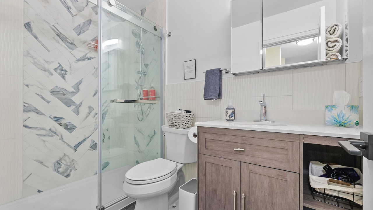 Photo of Bathroom in The Waterfront