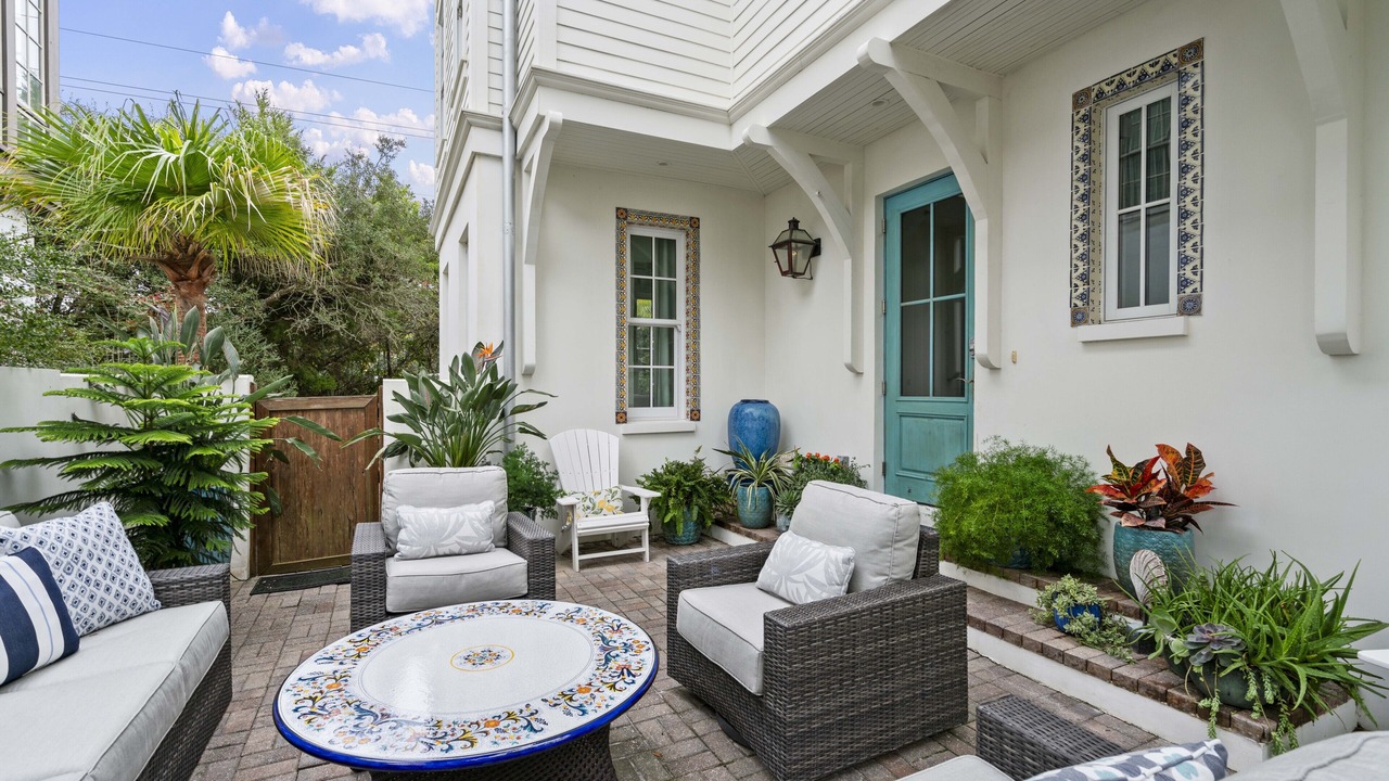 Photo of Patio Balcony in SeaNest Village