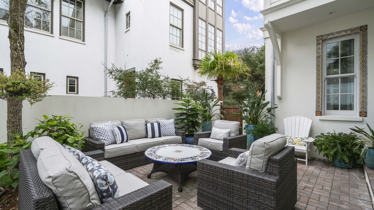 Photo of Patio Balcony in SeaNest Village