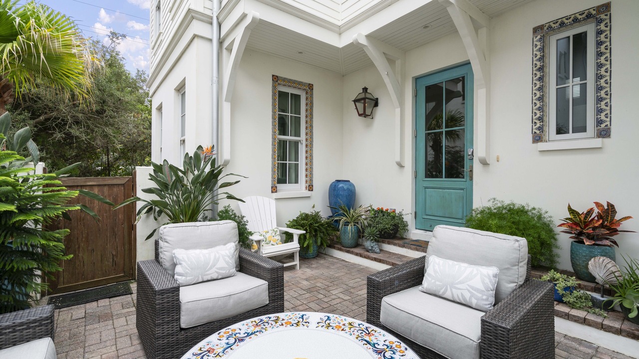 Photo of Patio Balcony in SeaNest Village