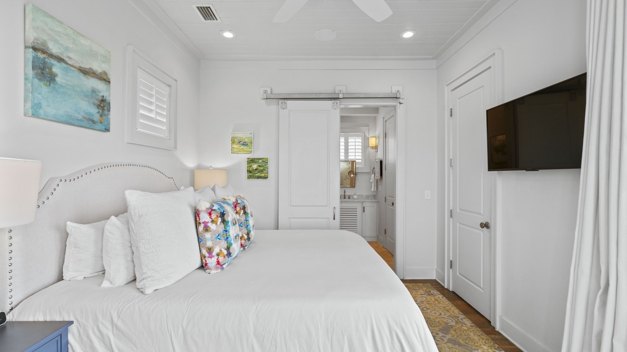 Photo of Bedroom in SeaNest Village