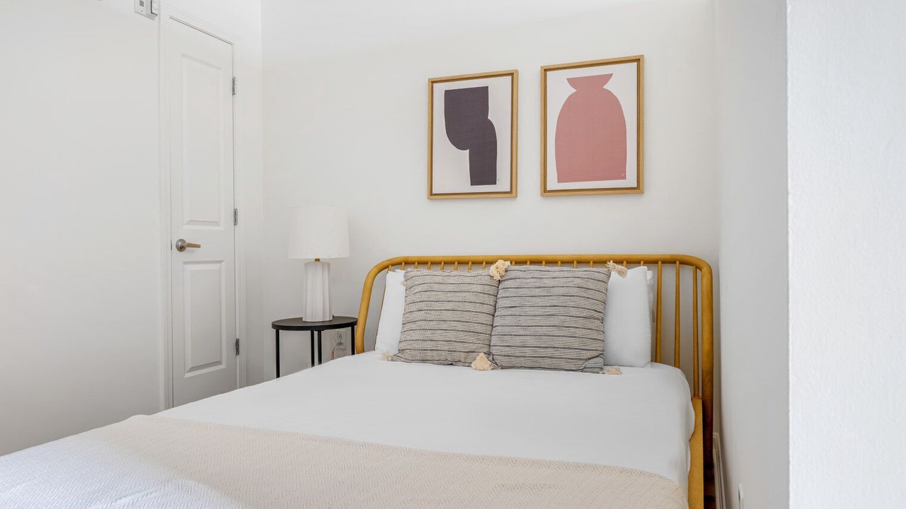 Photo of Bedroom in Assembly Square