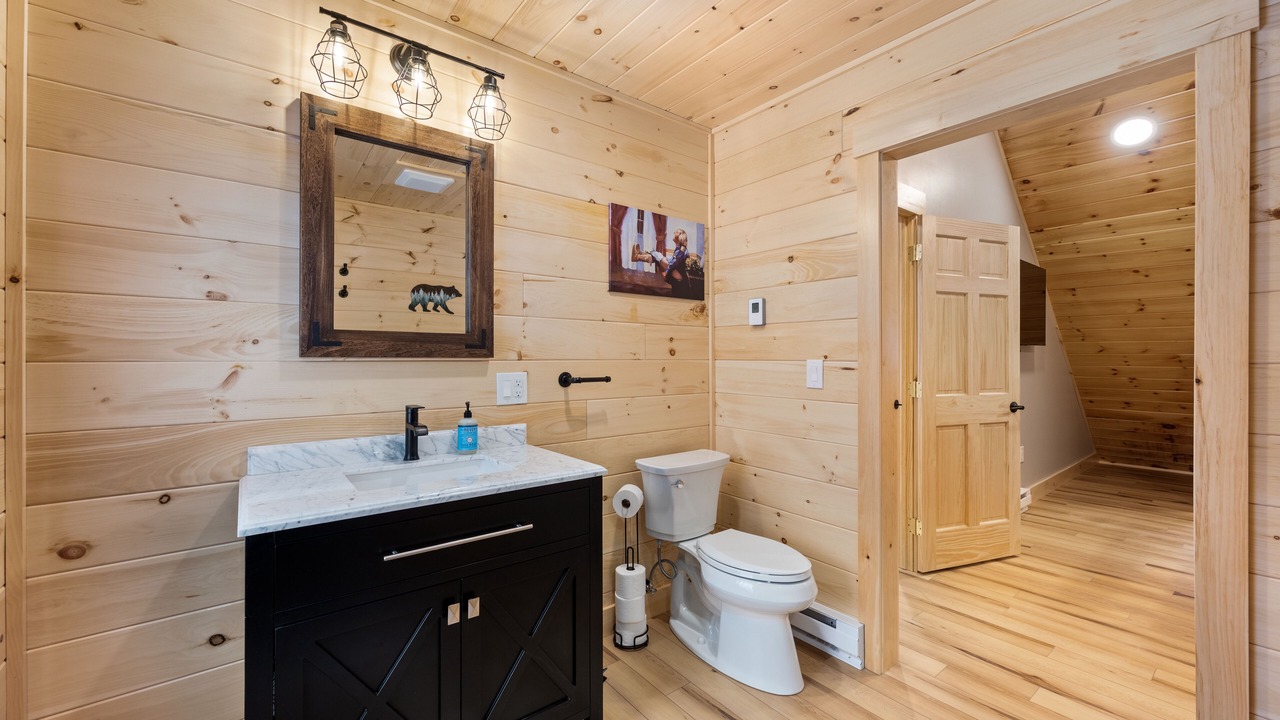 Photo of Bathroom in Boonville