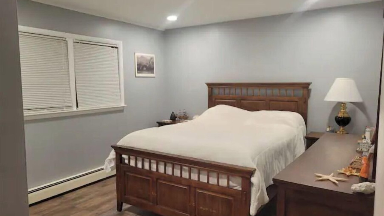 Photo of Bedroom in Glens Falls