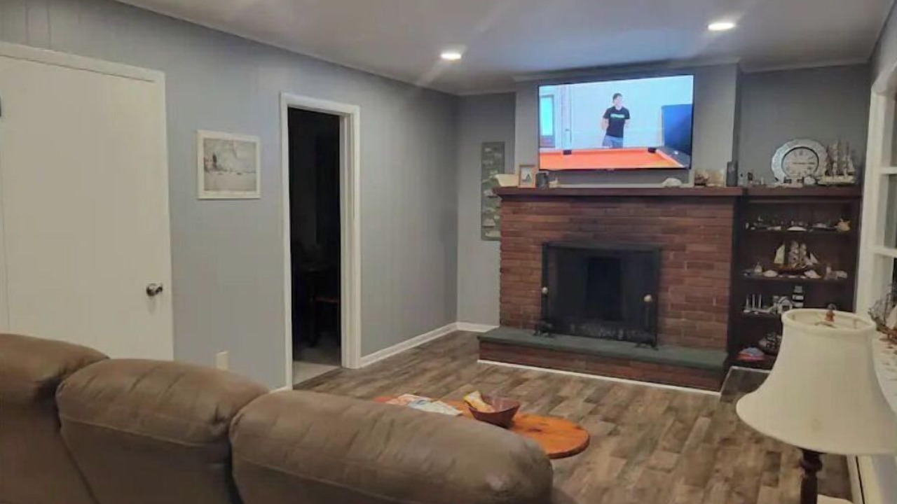Photo of Livingroom in Glens Falls