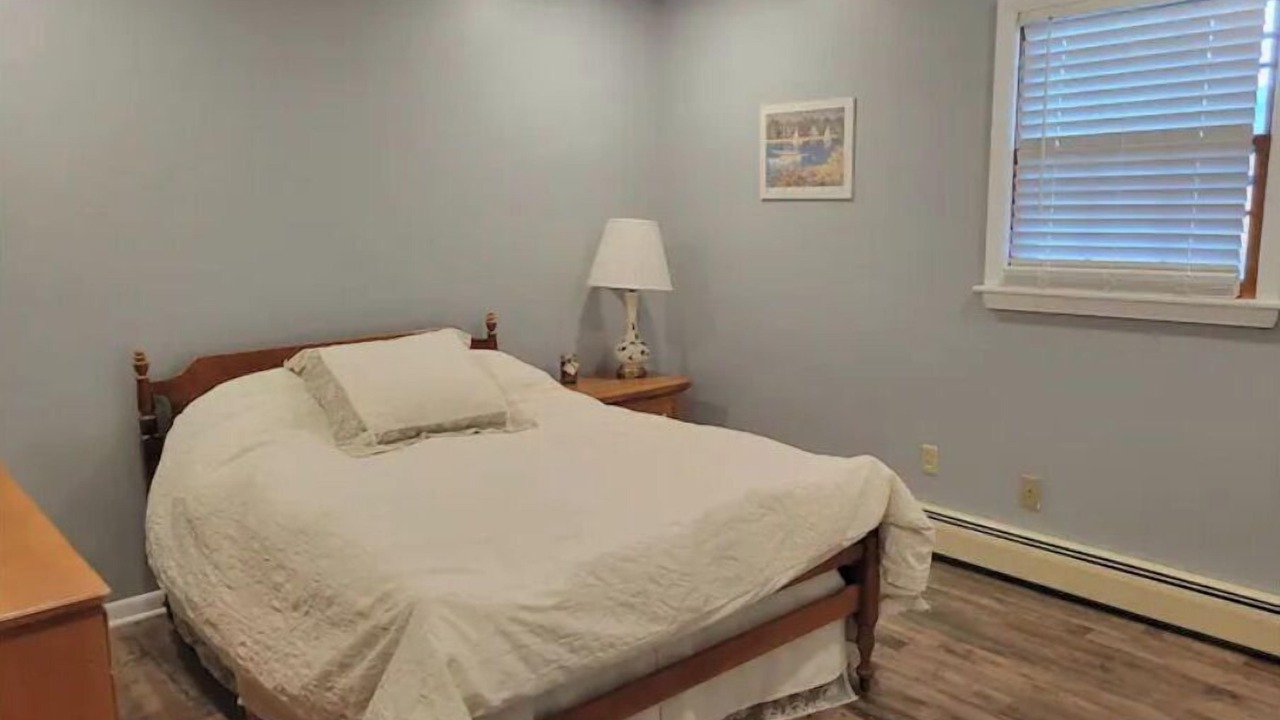 Photo of Bedroom in Glens Falls