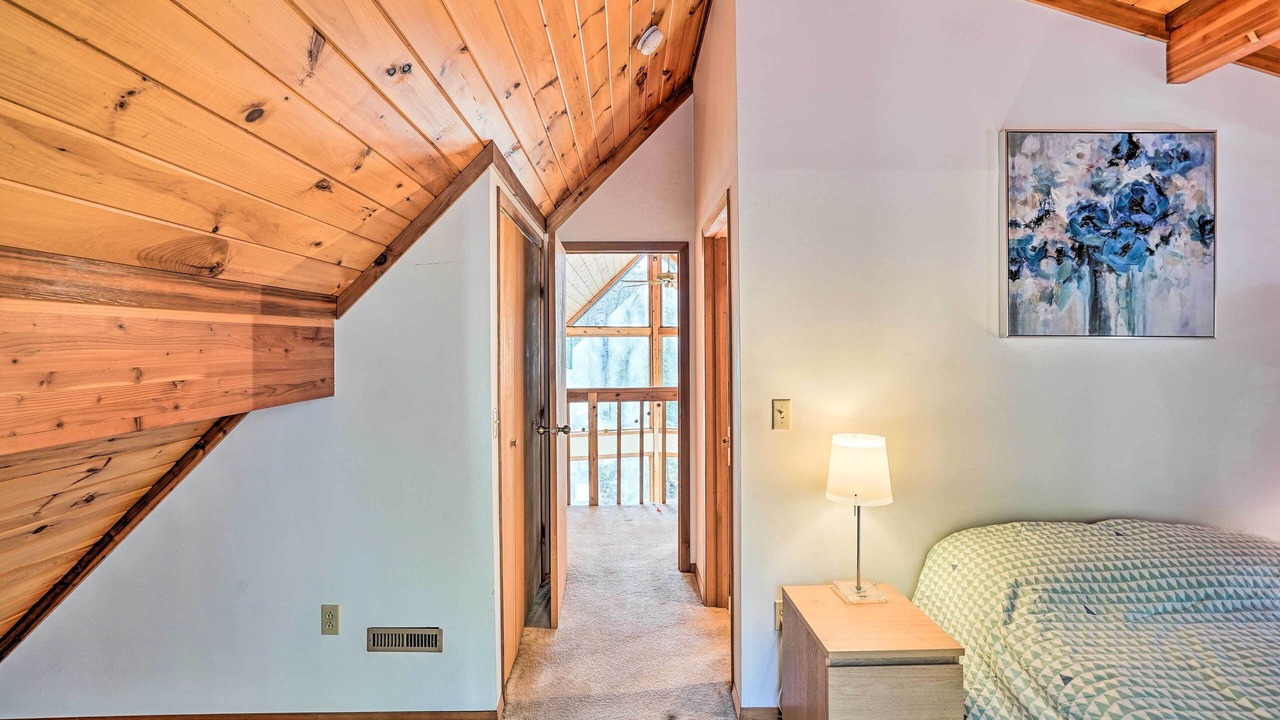Photo of Bedroom in Otis