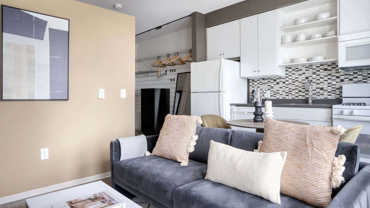 Photo of Livingroom in Assembly Square