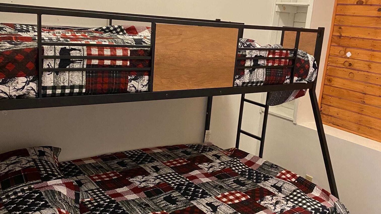Photo of Bedroom in North Creek