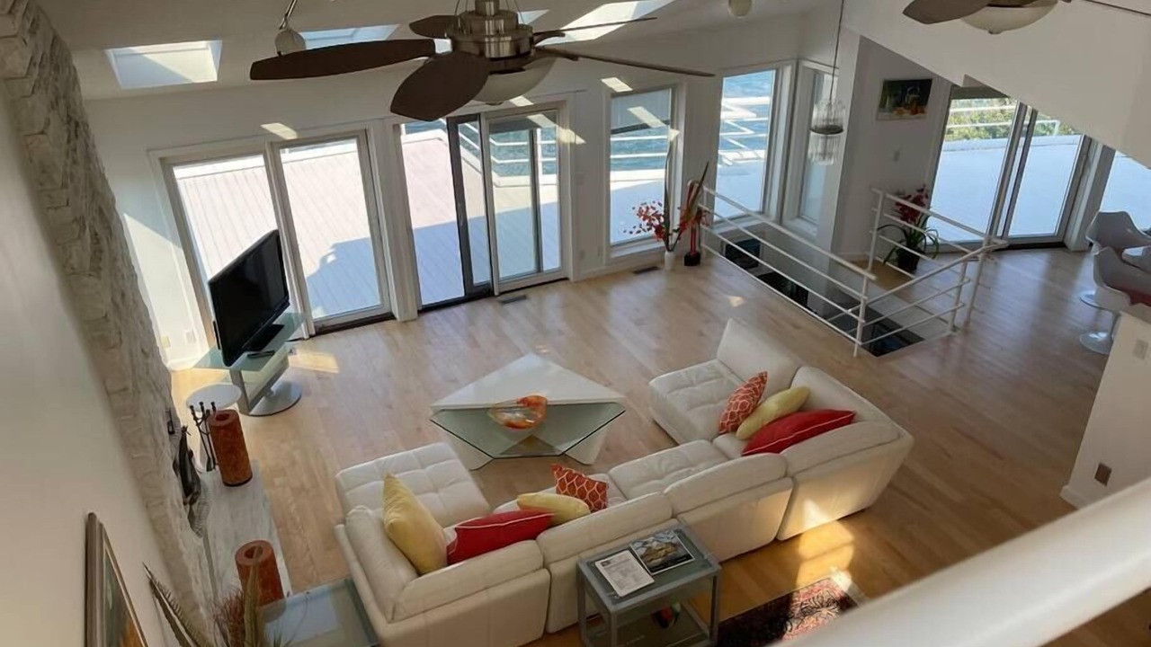 Photo of Livingroom in Little Nahant