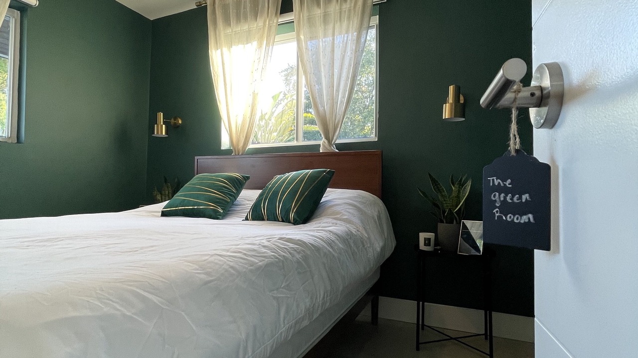 Photo of Bedroom in Davie