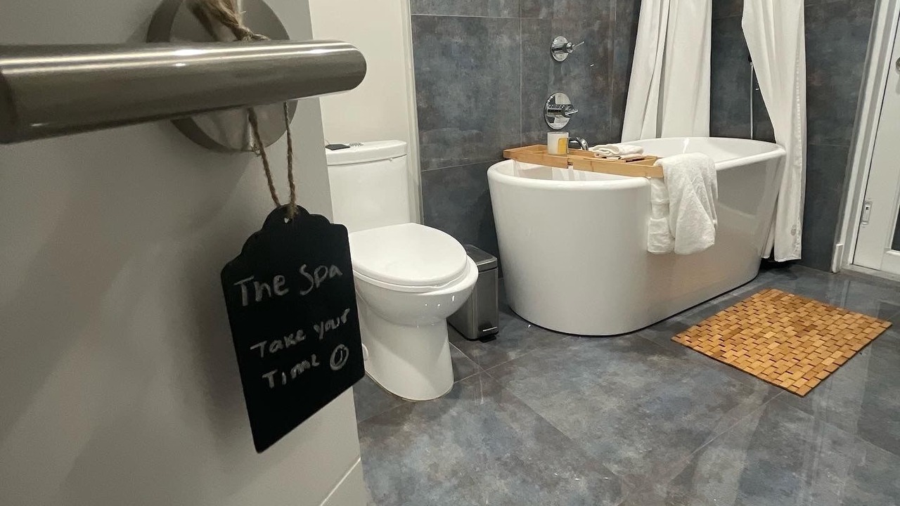 Photo of Bathroom in Davie