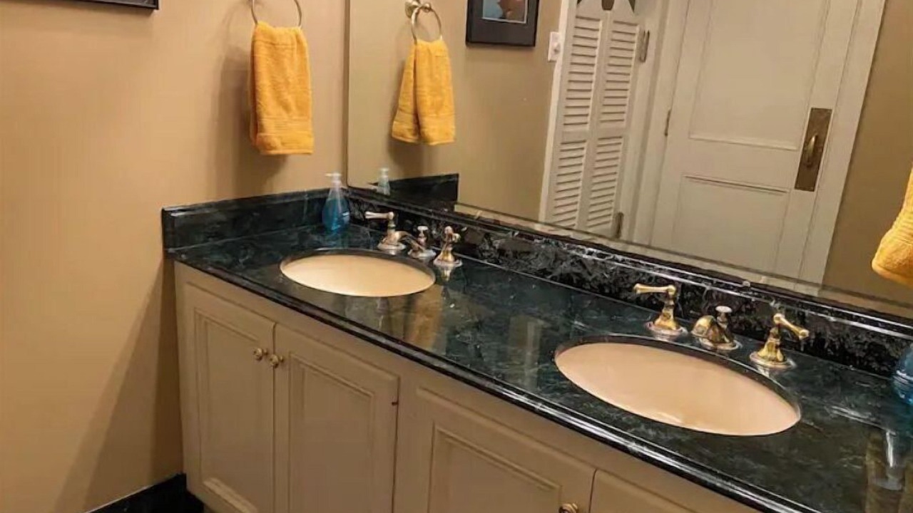 Photo of Bedroom in Midlothian