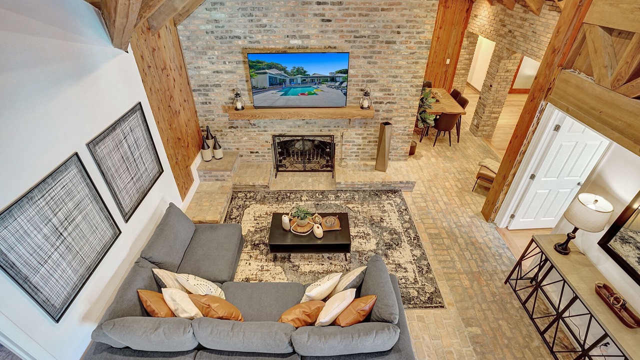 Photo of Livingroom in Davie