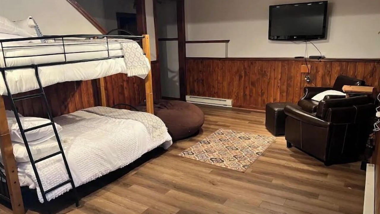 Photo of Bedroom in Great Valley