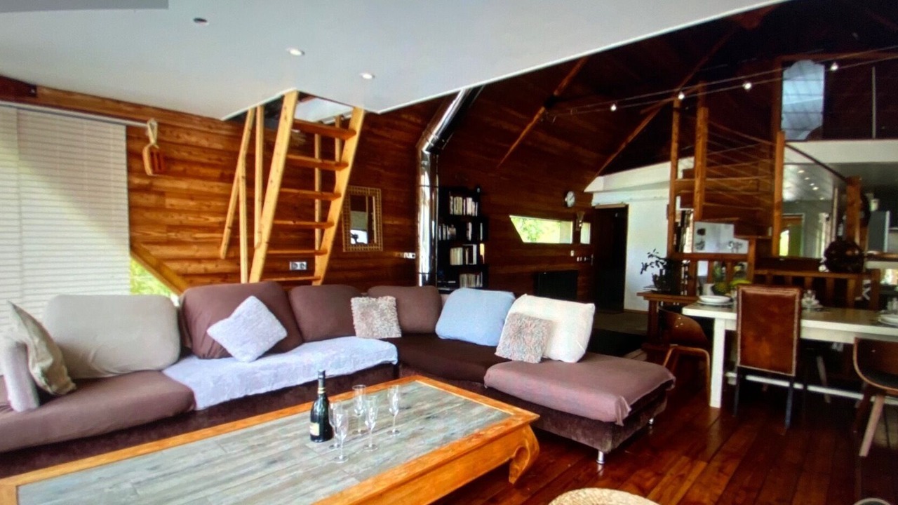Photo of Livingroom in Saint-Michel-en-Greve