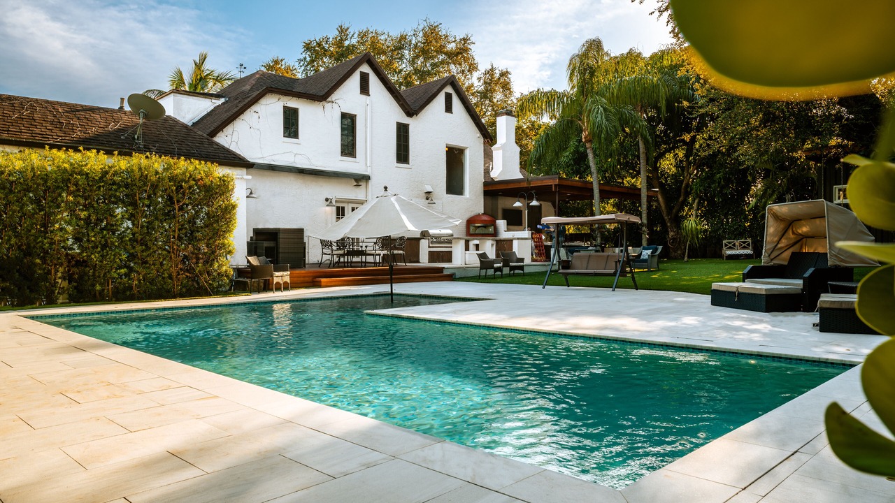 Photo of Outdoor in Northeast Miami