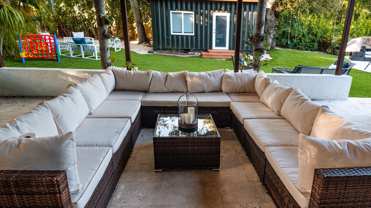 Photo of Patio Balcony in Northeast Miami